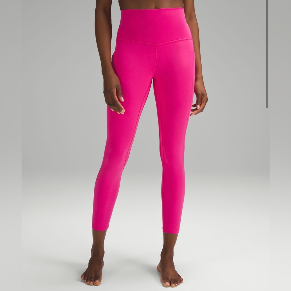 lululemon high rise pants w pockets (25”)
